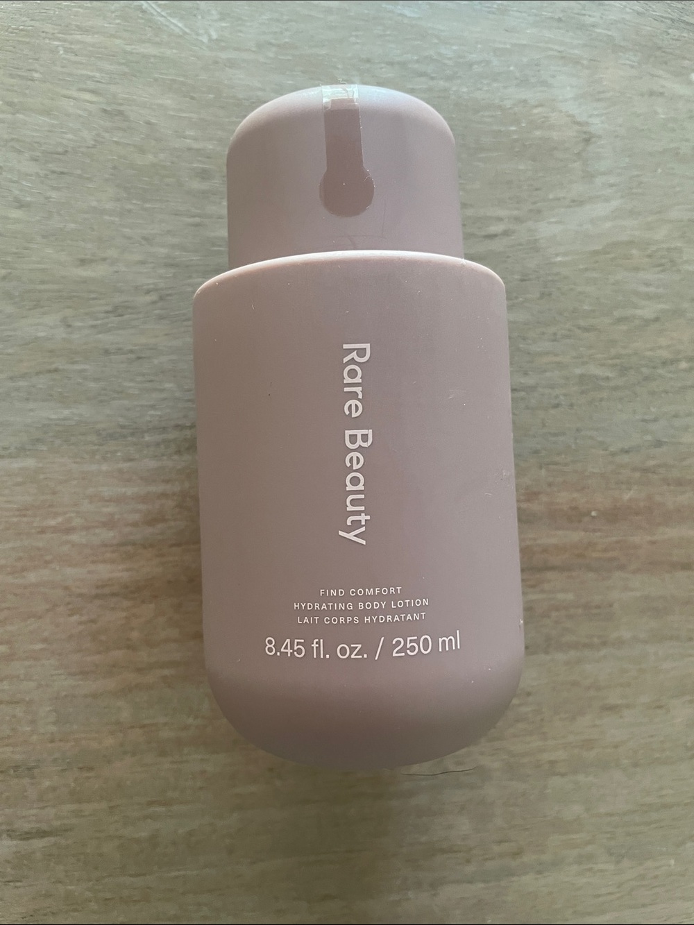 Rare Beauty Hydrating Body Lotion